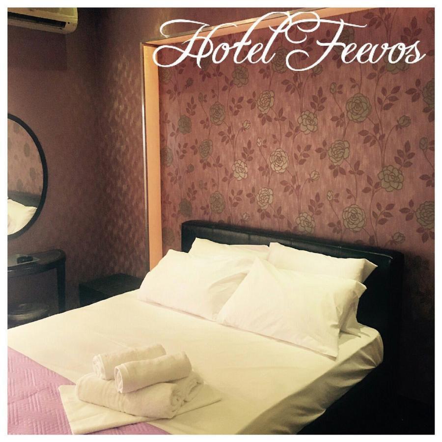 Feevos Hotel Piraeus Buitenkant foto